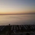 Alex 203 * לרנקה