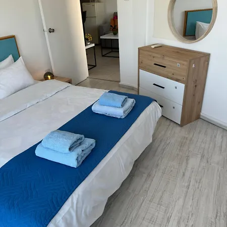 Alex 203 * Larnaca