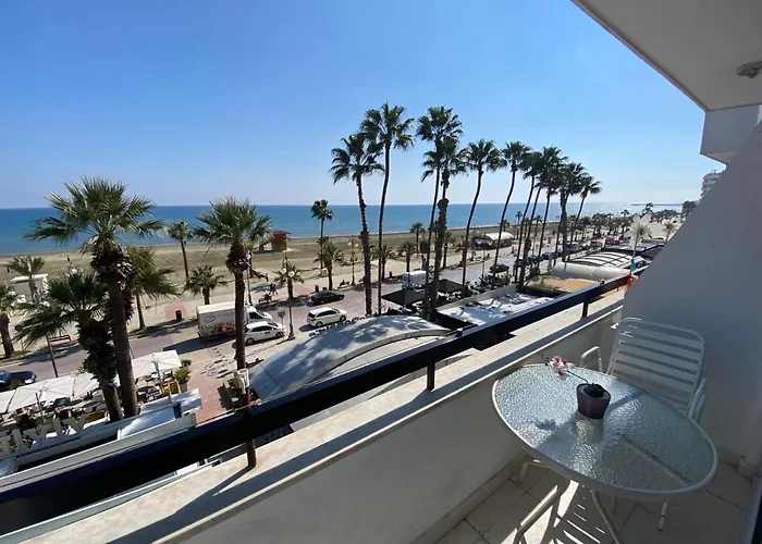 Alex 203 アパート ラルナカ