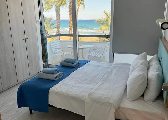 Alex 203 Apartament Larnaca