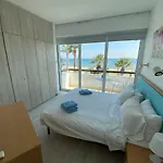 アパート Alex 203